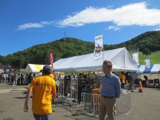 IMG_5211_320.jpg